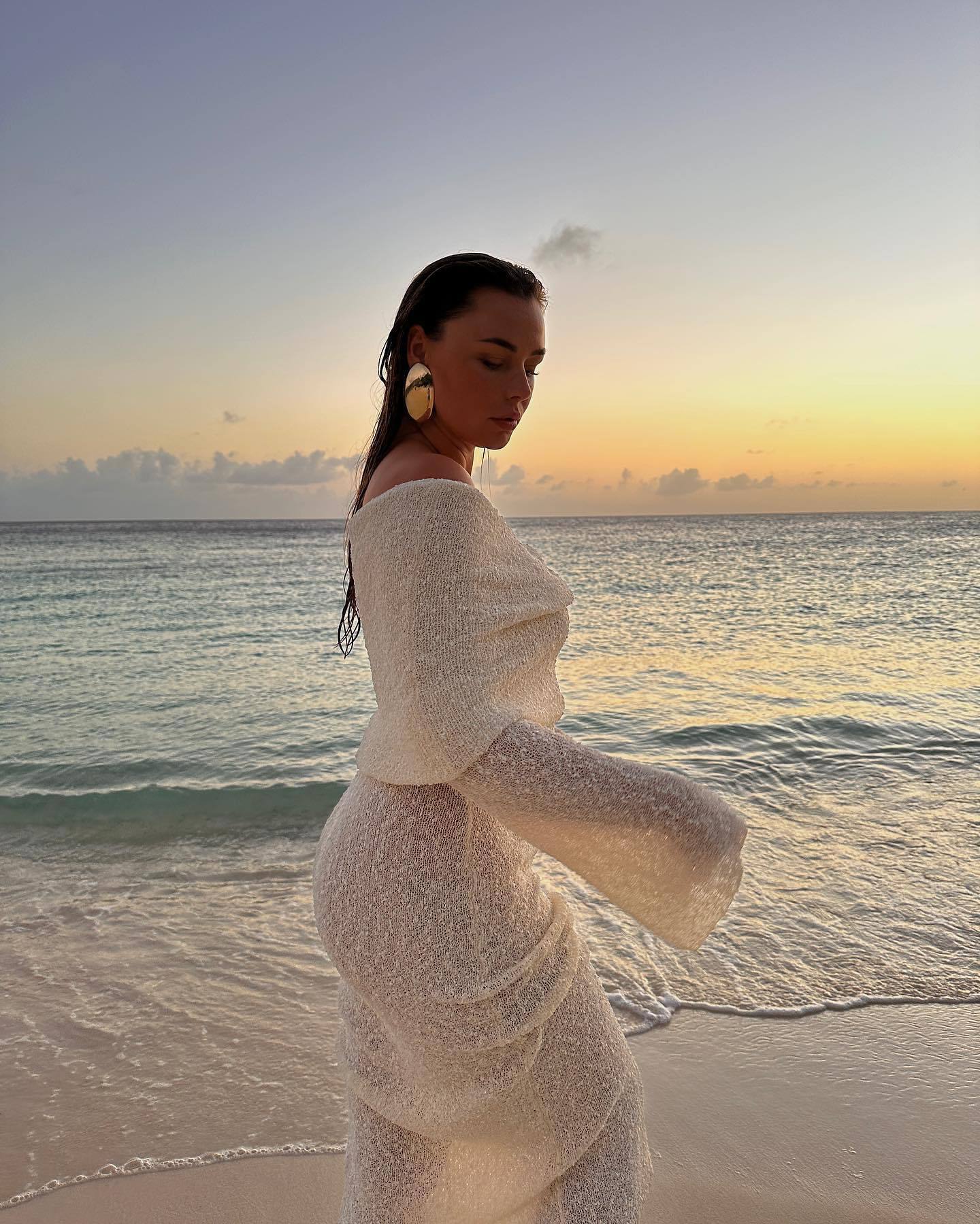 Knit Cutout Strapless Beach Vacation Party Dresses