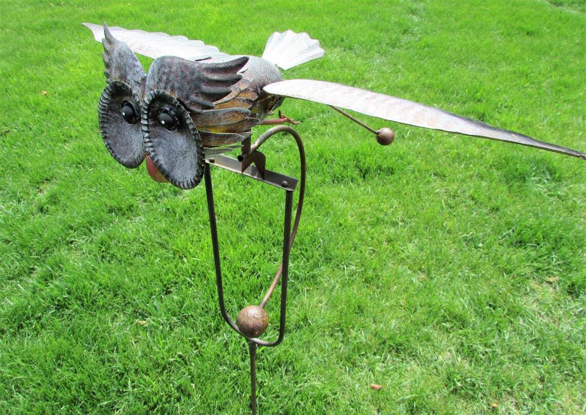 Bird Garden Patio Decoration - Add Charm to Your Outdoor Spac