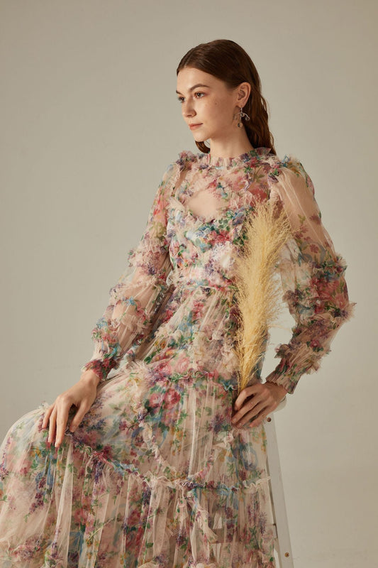 Elegant pleated organza dress