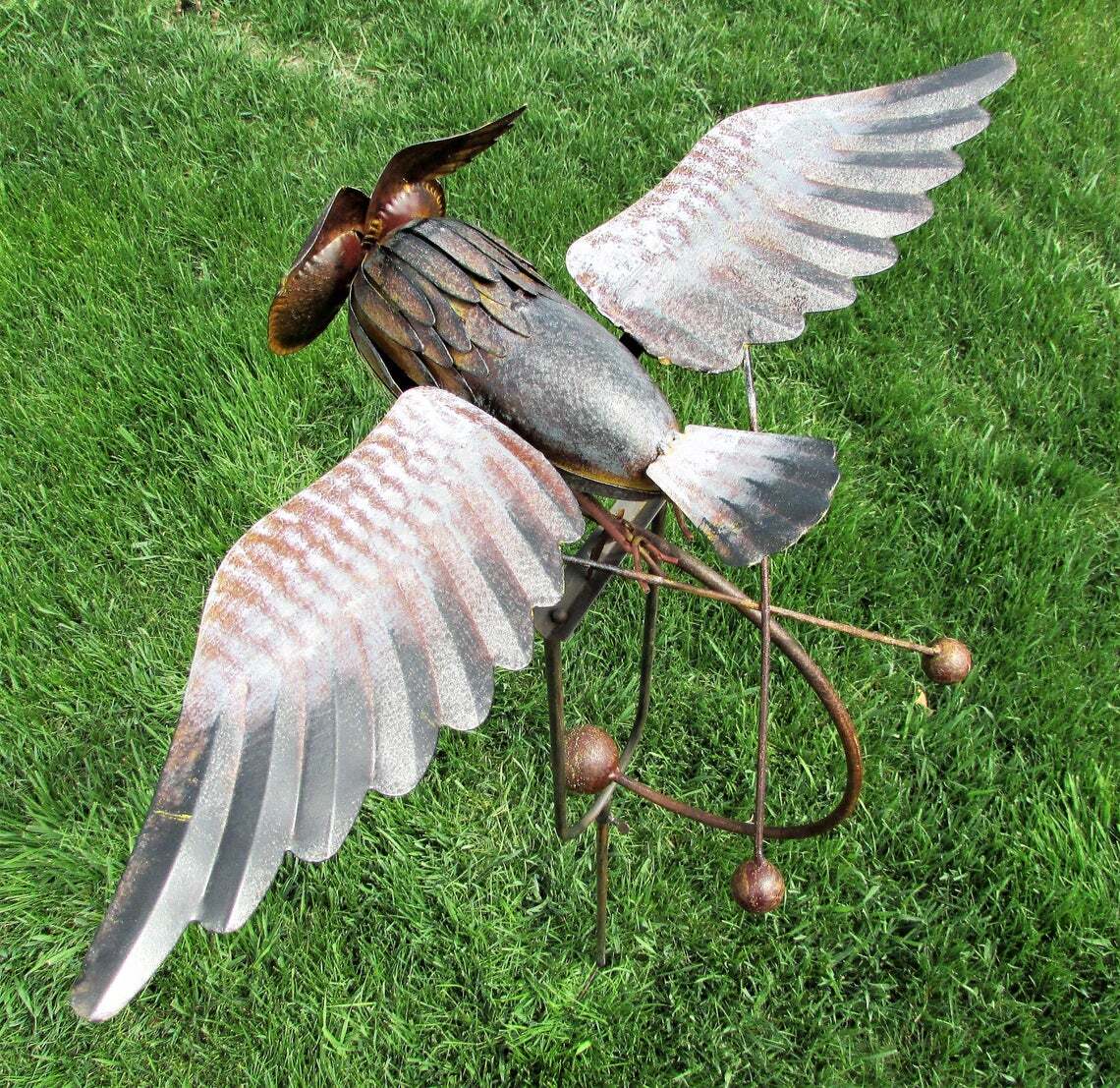 Bird Garden Patio Decoration - Add Charm to Your Outdoor Spac