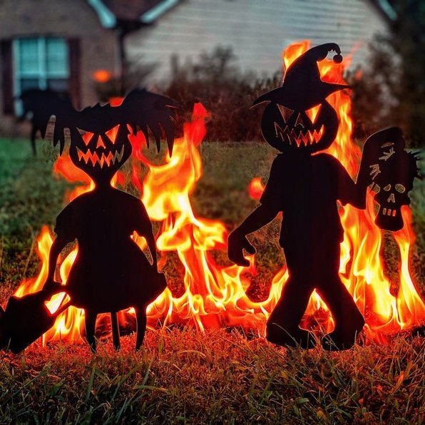 👻Spook Up Your Yard with Our Cute and Unique Ghost Zombie Metal Art - Perfect for Halloween!👻