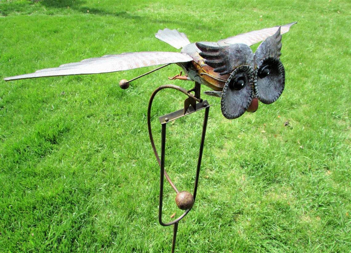 Bird Garden Patio Decoration - Add Charm to Your Outdoor Spac