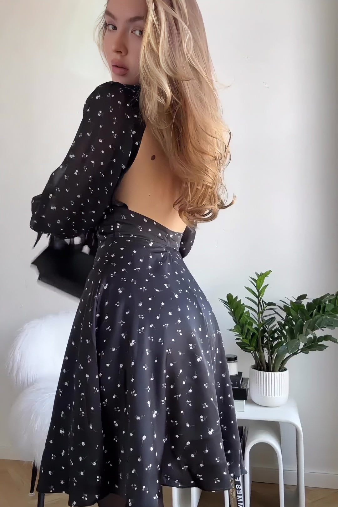 dot long sleeve v-neck dress sexy backless women's clothing