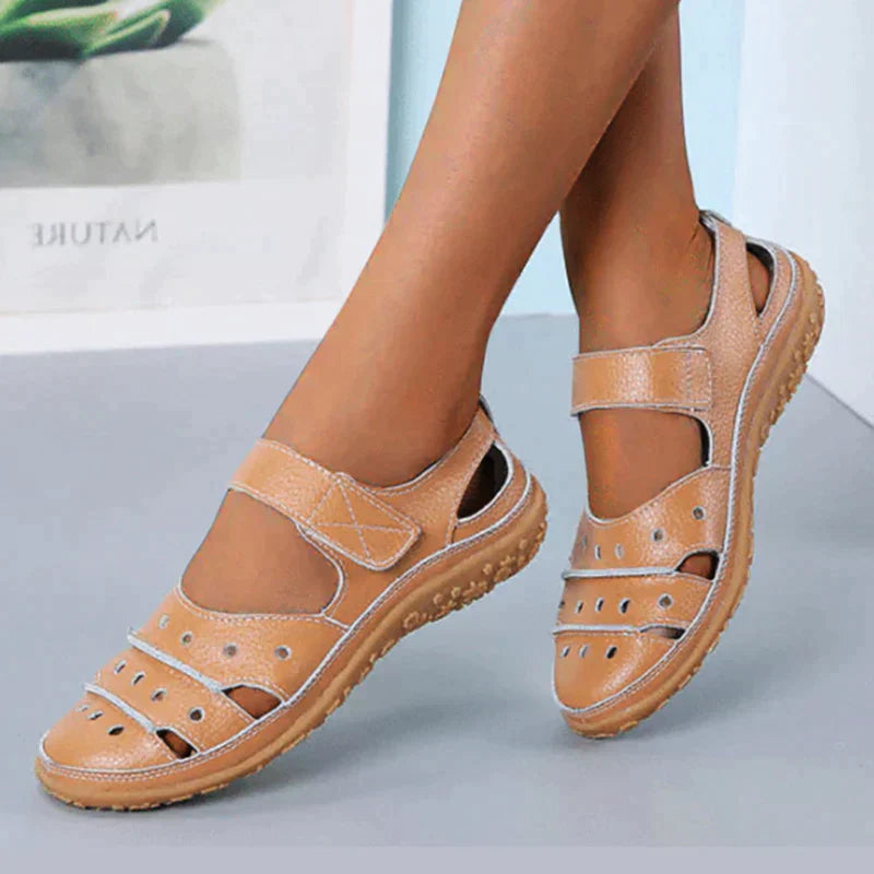 🔥Last Day Promotion 50% OFF - 2023 Women's Hollow Hook Flat Sandals