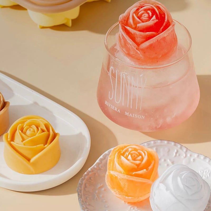 👍 Buy 2 Get 1 Free - Rose Shaped Ice Mold 🌹🧊