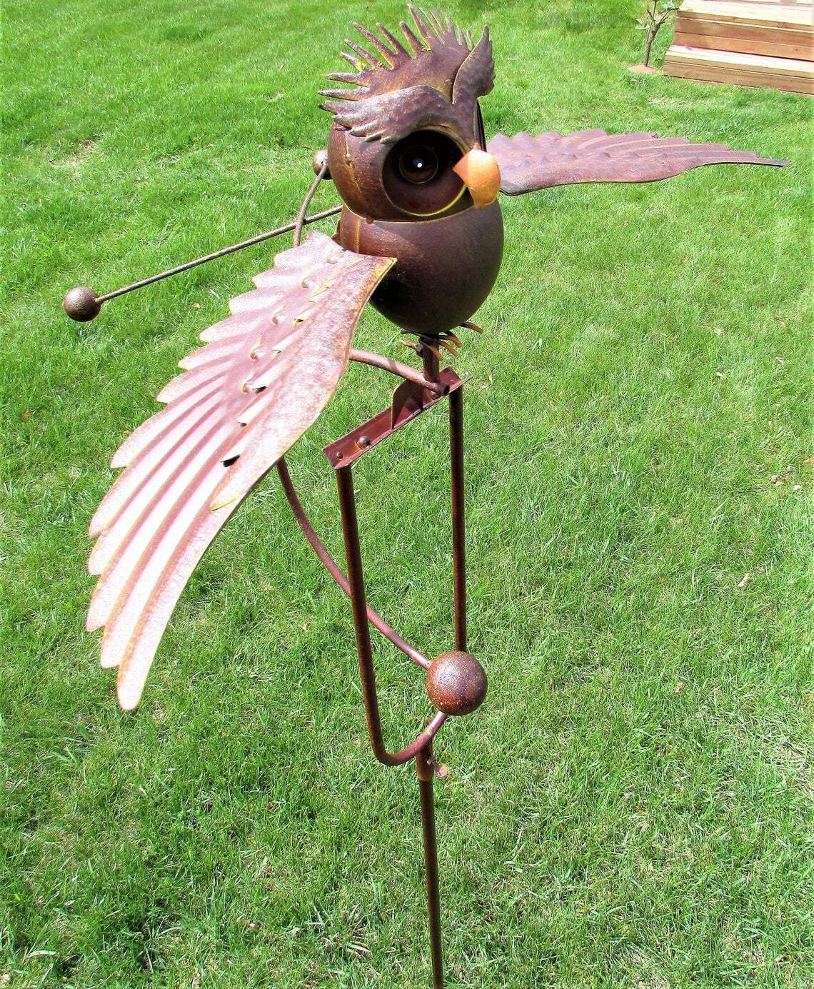 Bird Garden Patio Decoration - Add Charm to Your Outdoor Spac