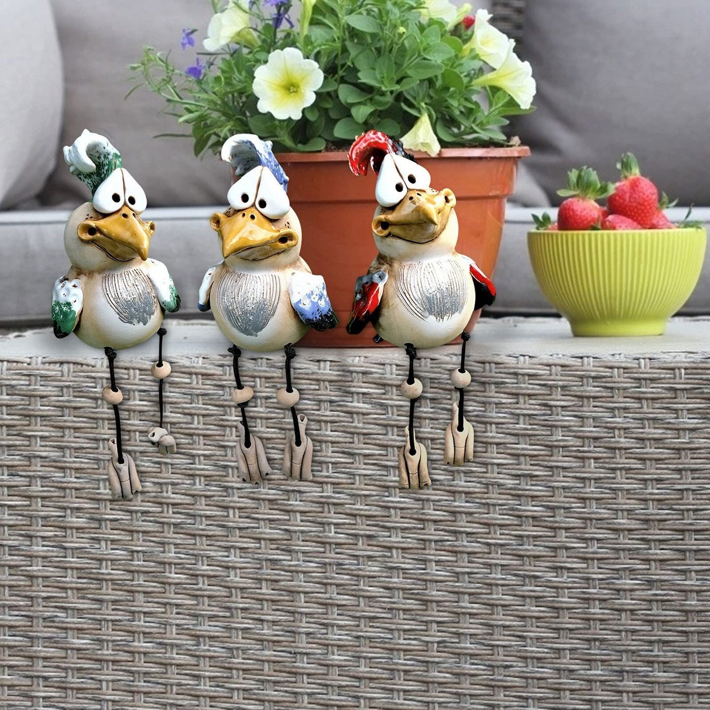 🔥Summer Day Pro 49% OFF🔥Funny 3 Resin Chickens-Garden Patio Decoration